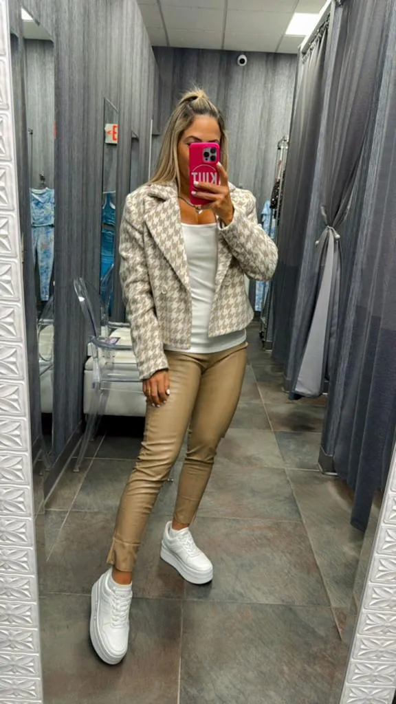 2275 Houndstooth double breasted crop blazer