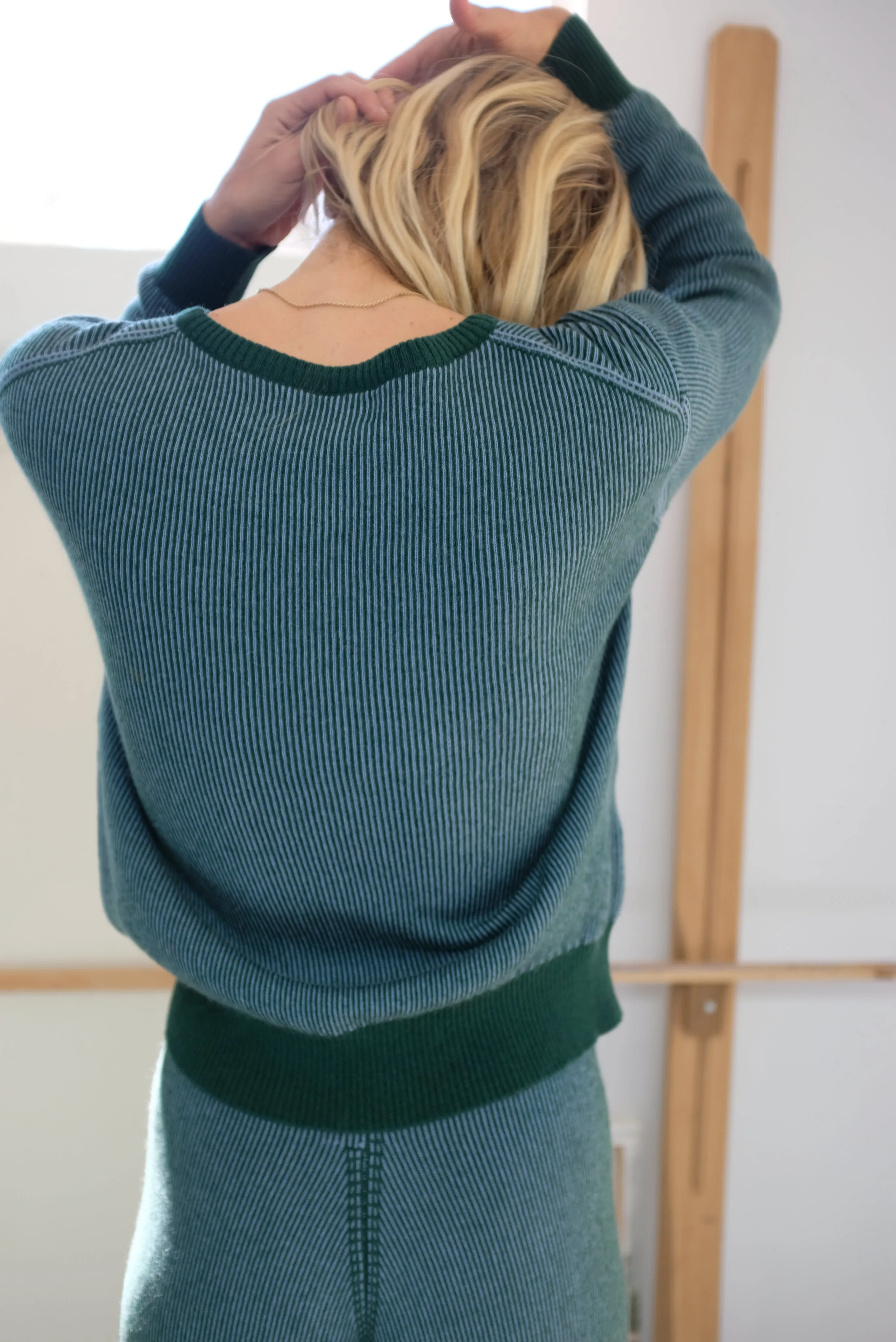 Beklina Cashmere Ribbed Crew Sweater Lake